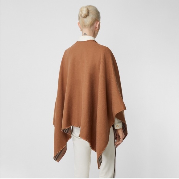 Burberry Icon Strips Wool Reversible Cape - Picture 12 of 12